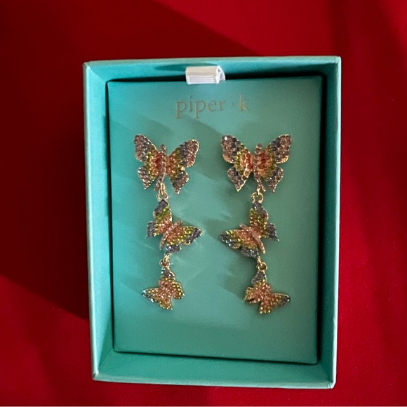 Authentic NIB - Picture 2 of 2